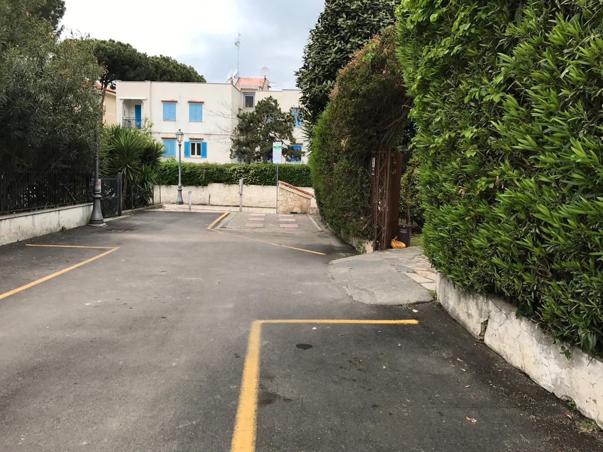 Flat Low Cost Sperlonga Buitenkant foto
